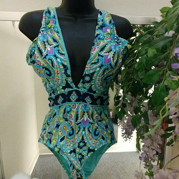 Laundry by Shelli Segal One Piece Bathing Suit - Picture 1 of 8